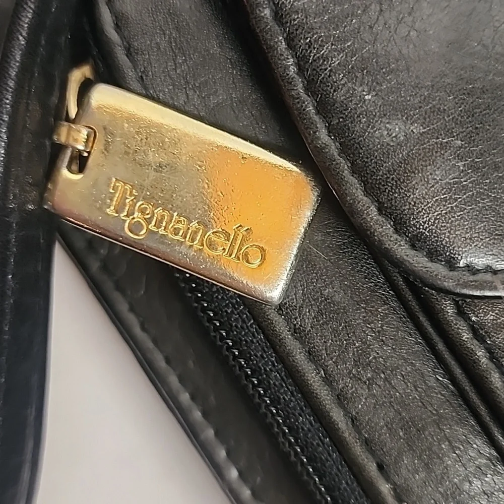 Tignanello Black Leather Quality Unisex Crossbody Messenger SaddleBag Long Strap